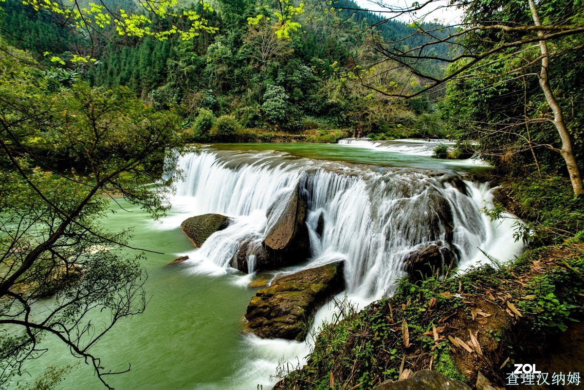 云南罗平流水瀑布1组