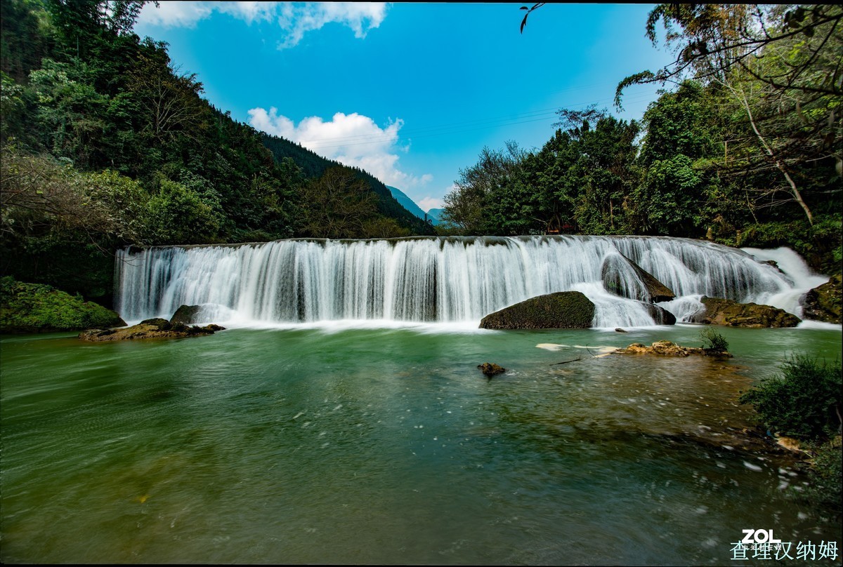 云南罗平流水瀑布1组
