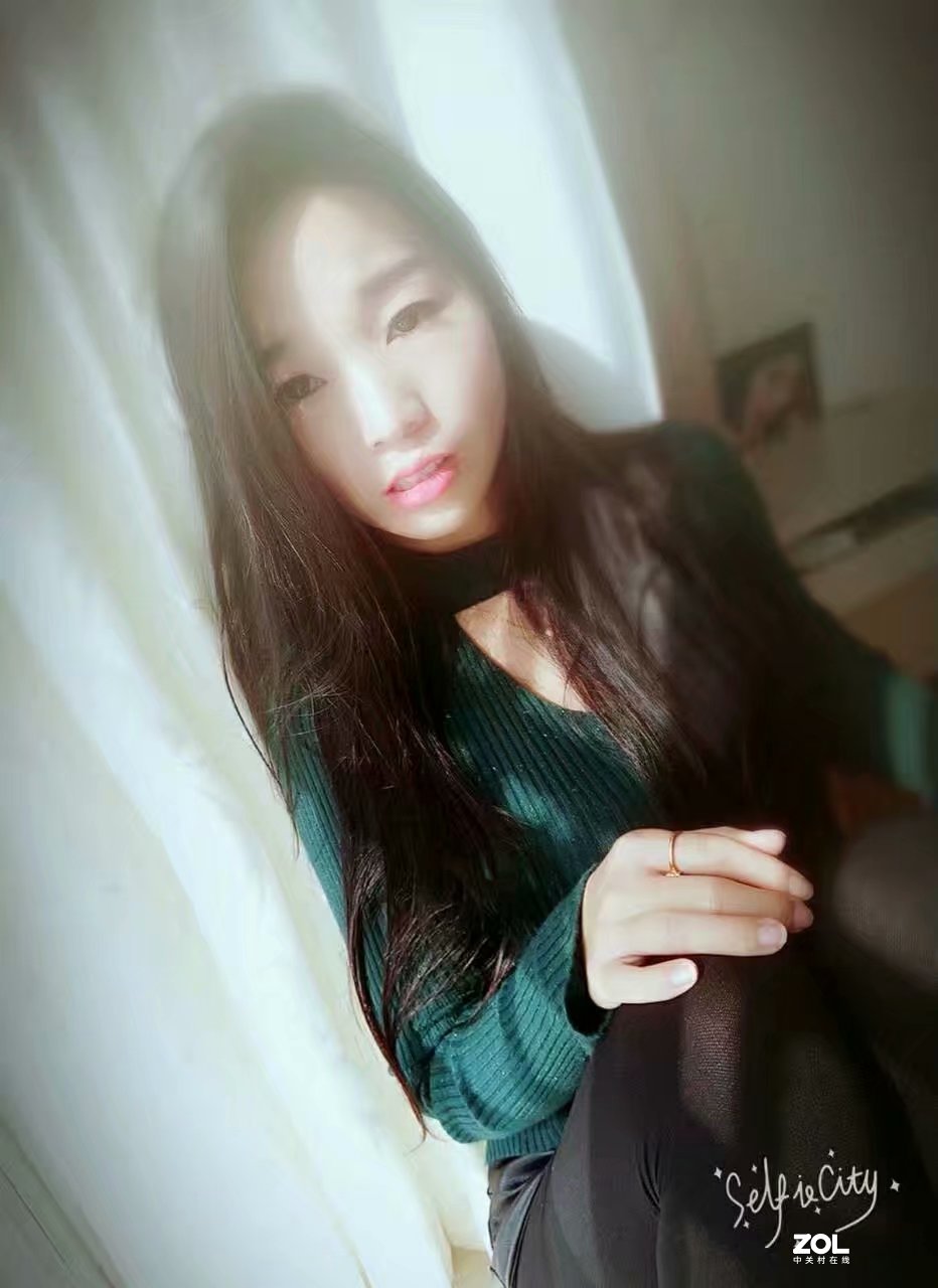 分享金文婷照片........