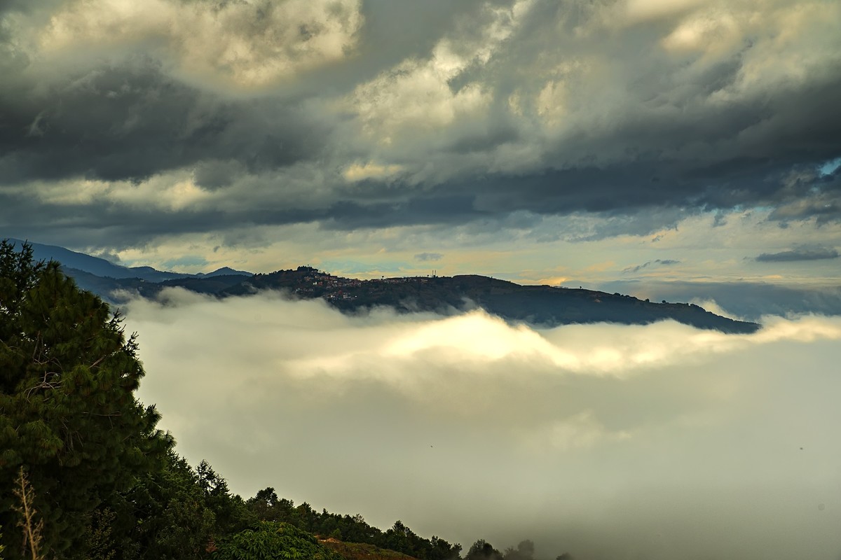 云南元江 · 羊街云海