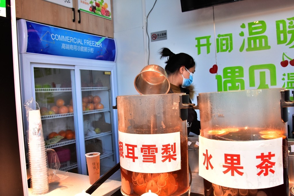 大雁塔下的秋色