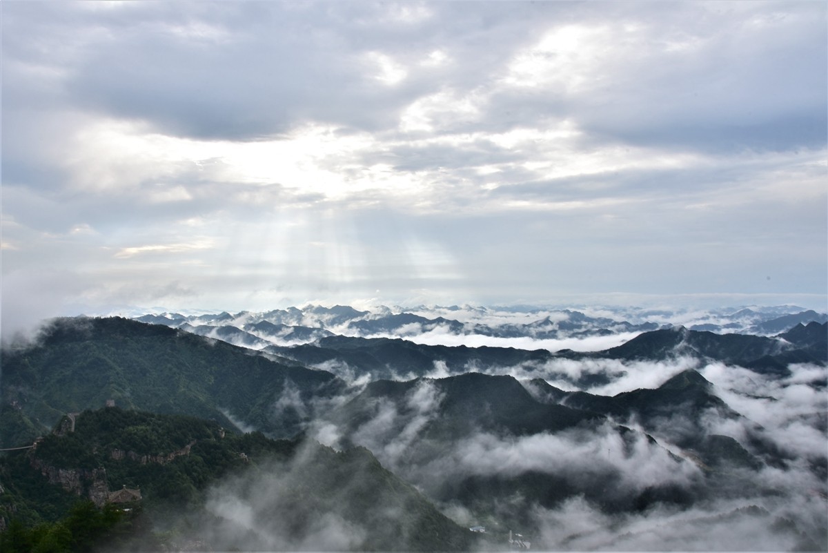 祥云星芒耶稣光