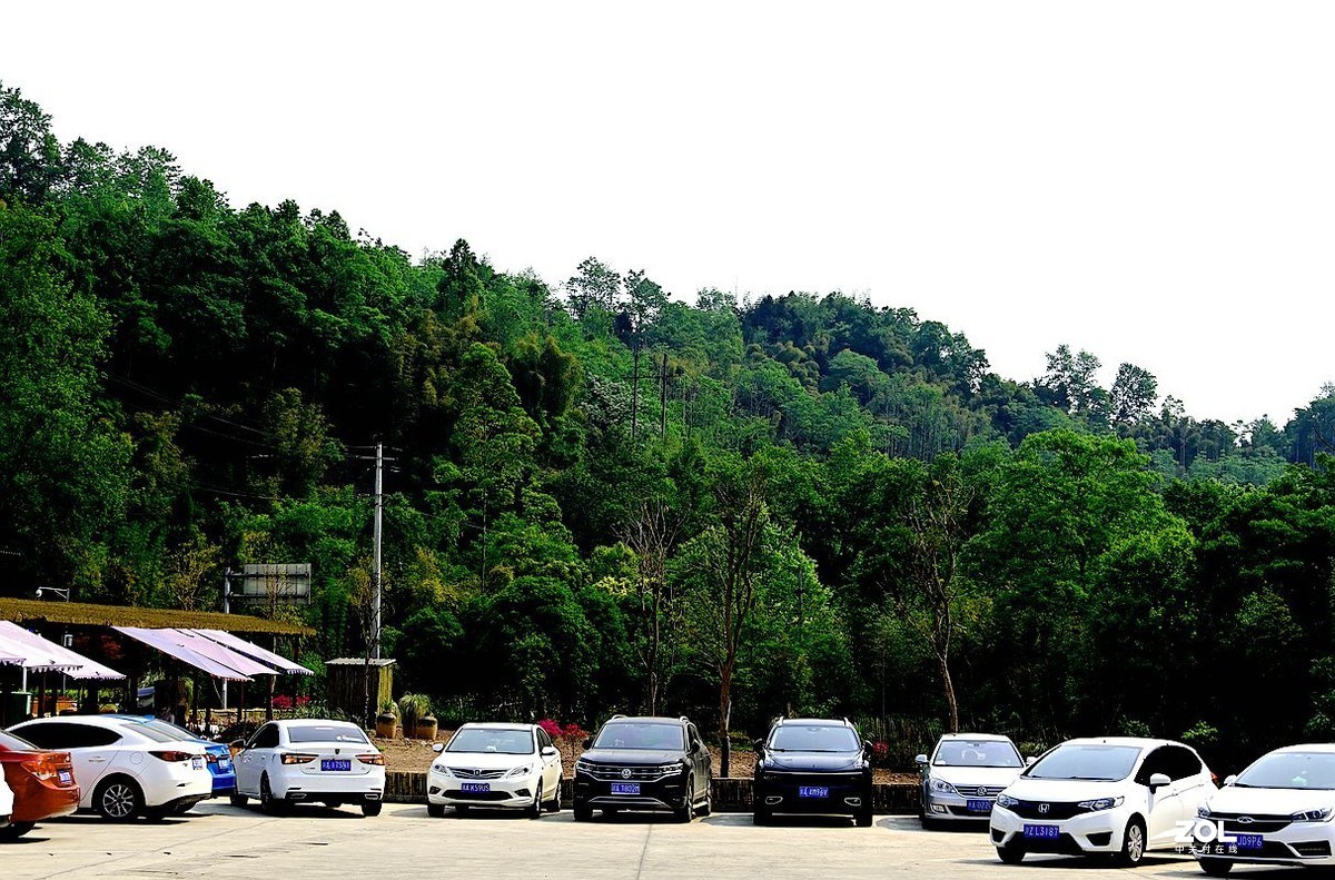 携一组四川【邛崃天台山旅客集散中心】风景图片（8）去 合肥星空(中国)学习！