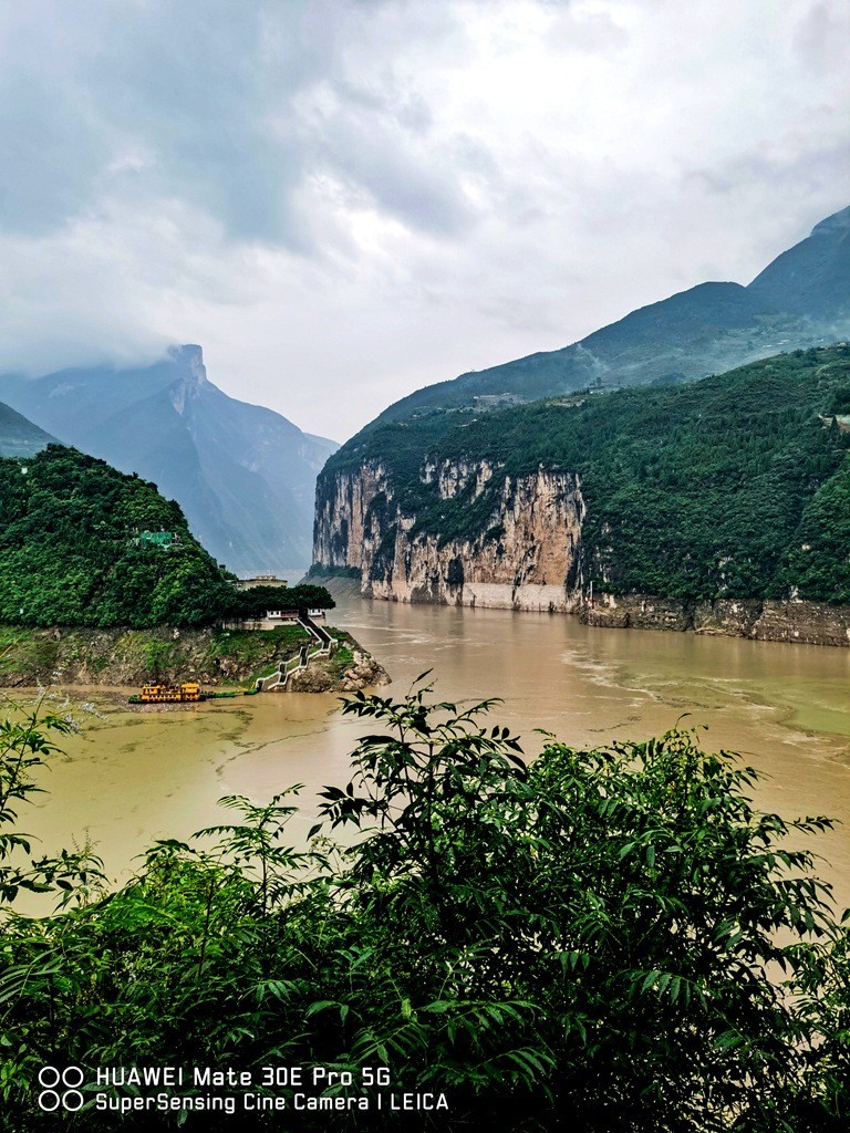 手机拍长江三峡——夔门与白帝城