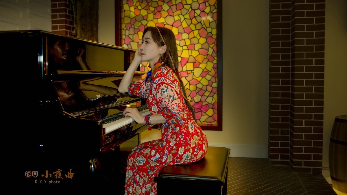 钢琴小夜曲