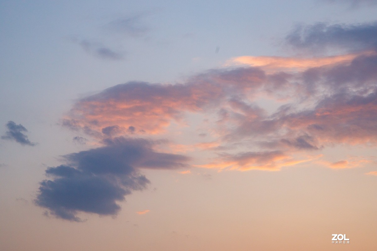 佳能EOSR，随拍，高手给掌掌眼，这个画质，这个价格，话说这个机是不是买亏了？