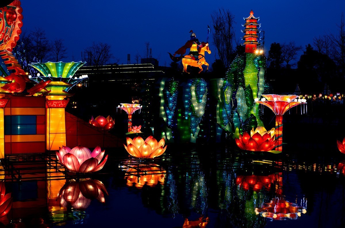 成都印象——传统乡愁与现代休闲交融的城市