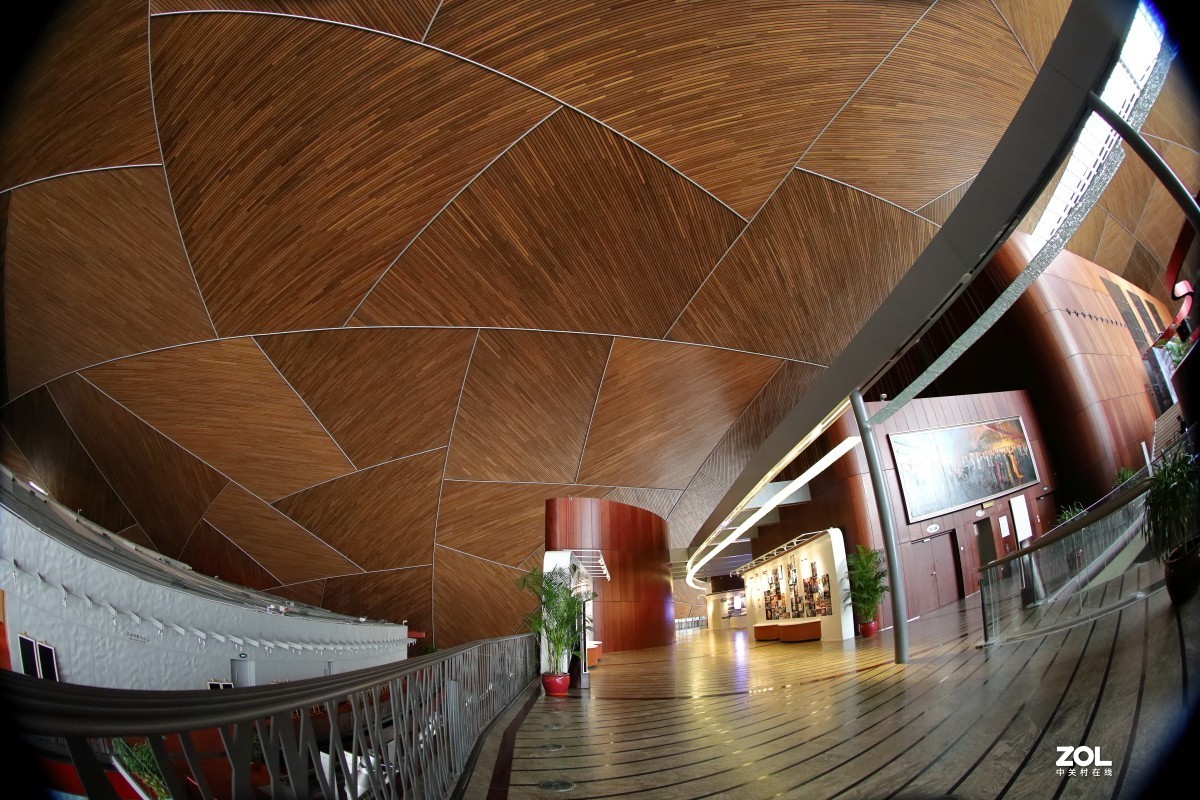 佳能EOS RP怕国家大剧院