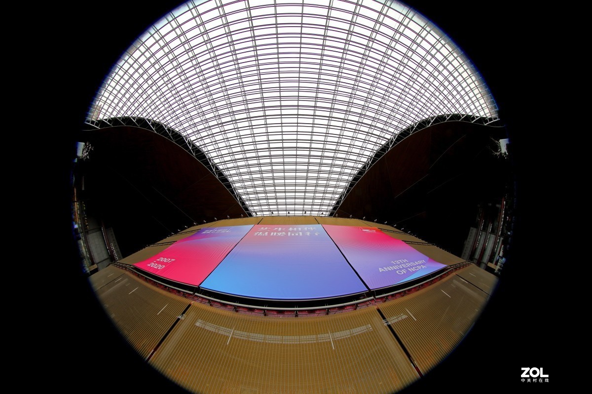 佳能EOS RP怕国家大剧院