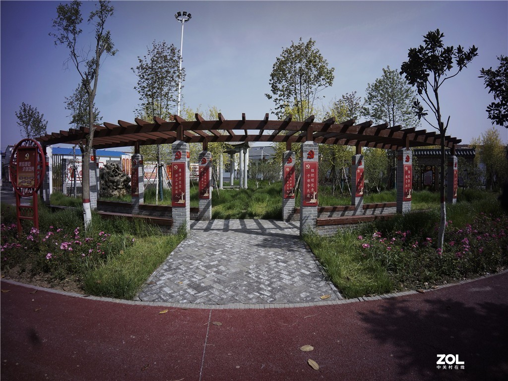 sony nex5n加岩石星10mm/f8手动头