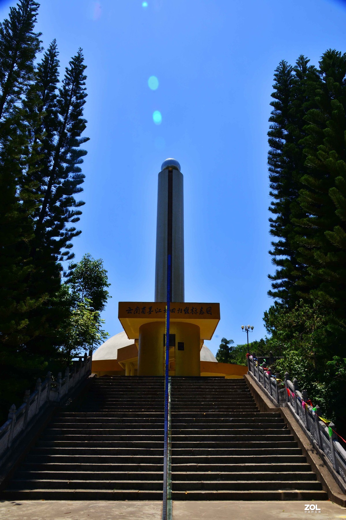 云南墨江北回归线二