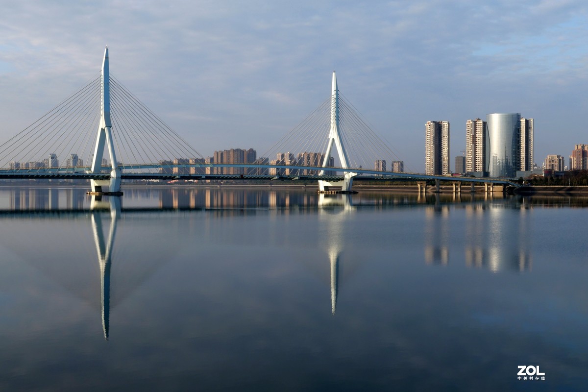 美丽的一号桥景色