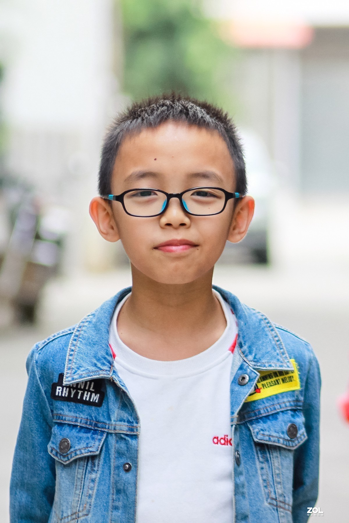 国产神头---永诺85MMF1.8调色后，给想入此头的影友参考