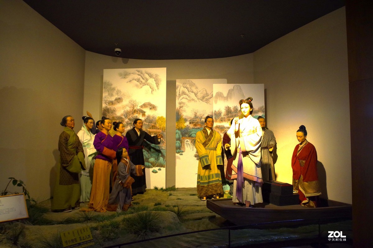 内蒙古--呼和浩特---昭君墓【2】内部图片介绍及雕塑