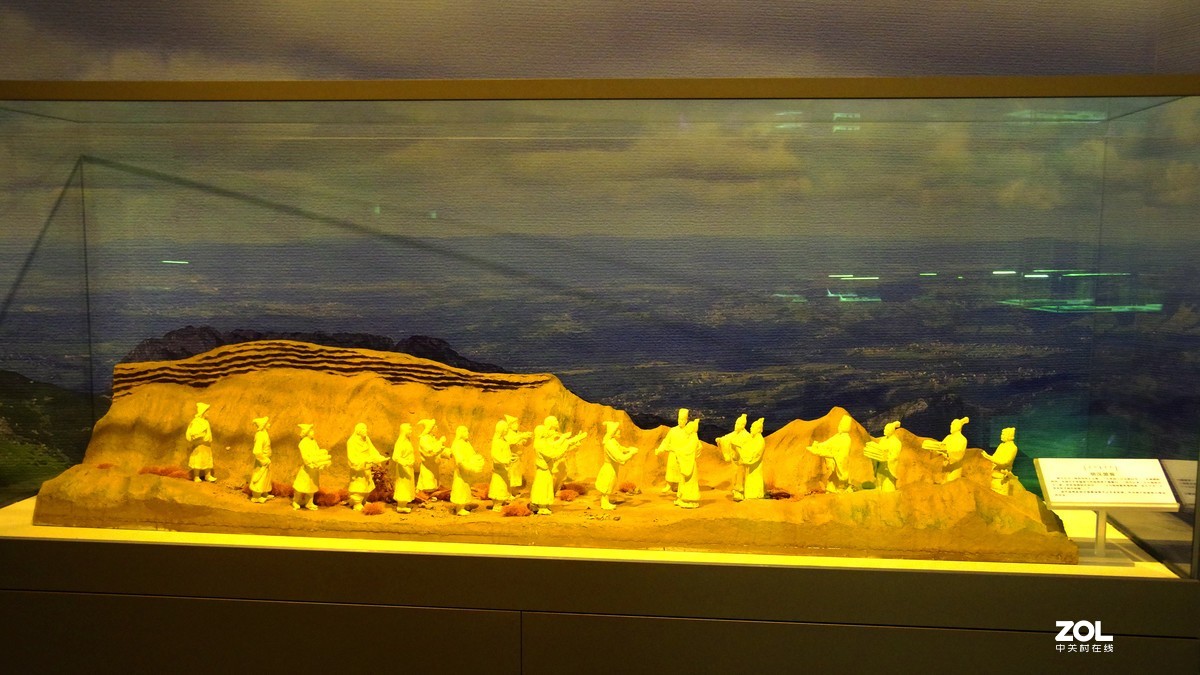 内蒙古--呼和浩特---昭君墓【2】内部图片介绍及雕塑