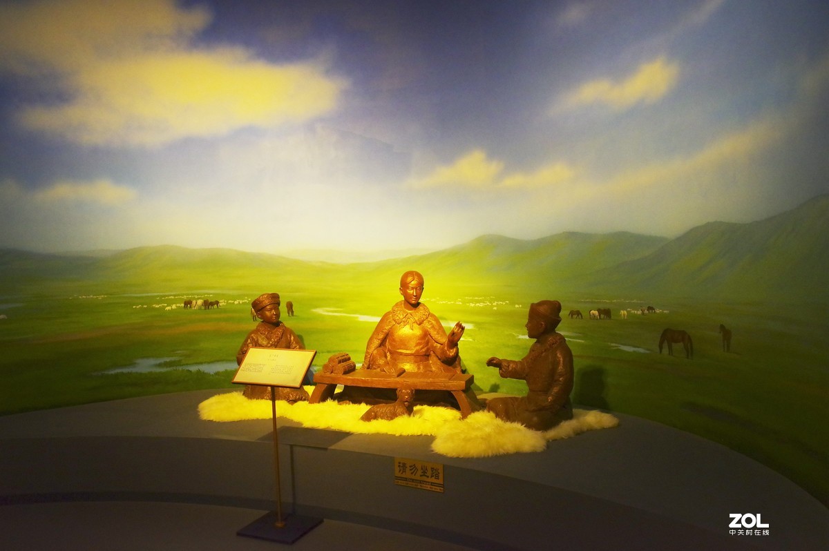 内蒙古--呼和浩特---昭君墓【2】内部图片介绍及雕塑