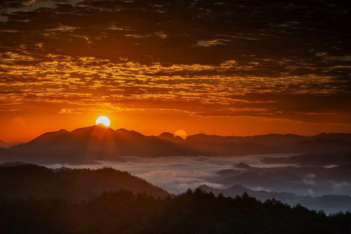 韶关南雄自驾浪游拙作--军营寨日出
