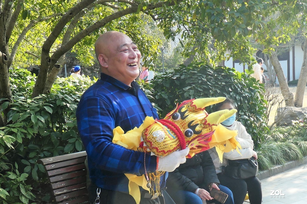 【舞龙】——摄于上海桂林公园