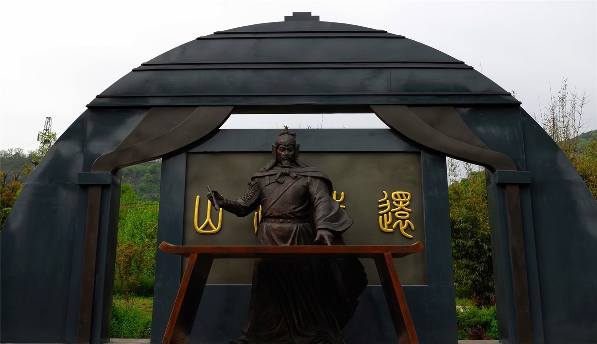 2021年4月10日路过黄石大冶铁矿公园（徕卡X typ113随拍）！