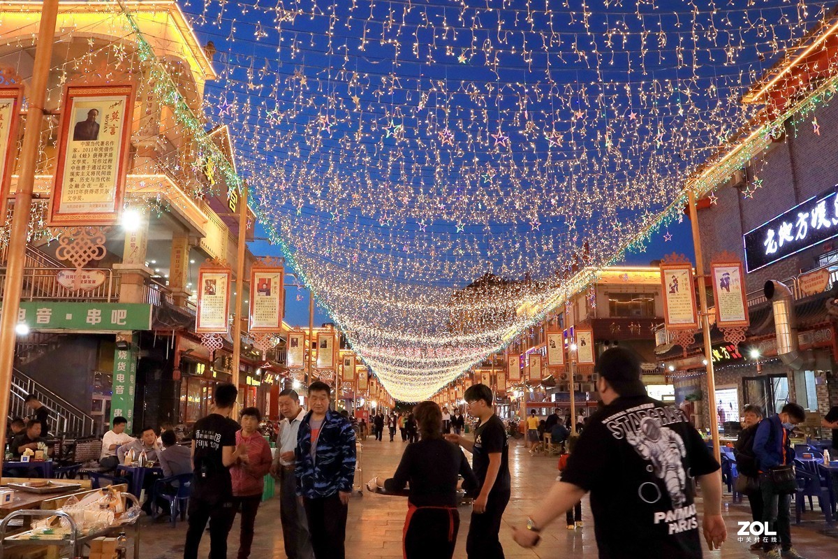 宁夏风光(9)—沙漠水城"中卫"向阳街灯光夜市