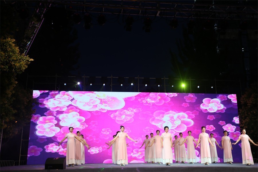 群星耀中原舞动新时代洛阳市广场舞展演老城区选拔赛今日举行