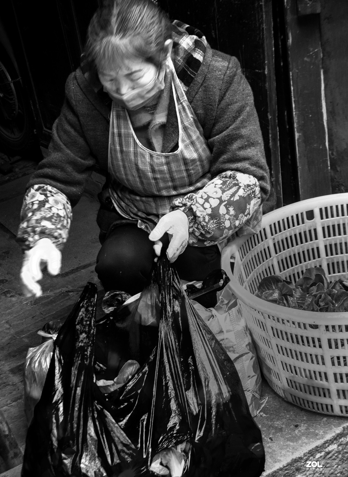 黑白画映新场古镇