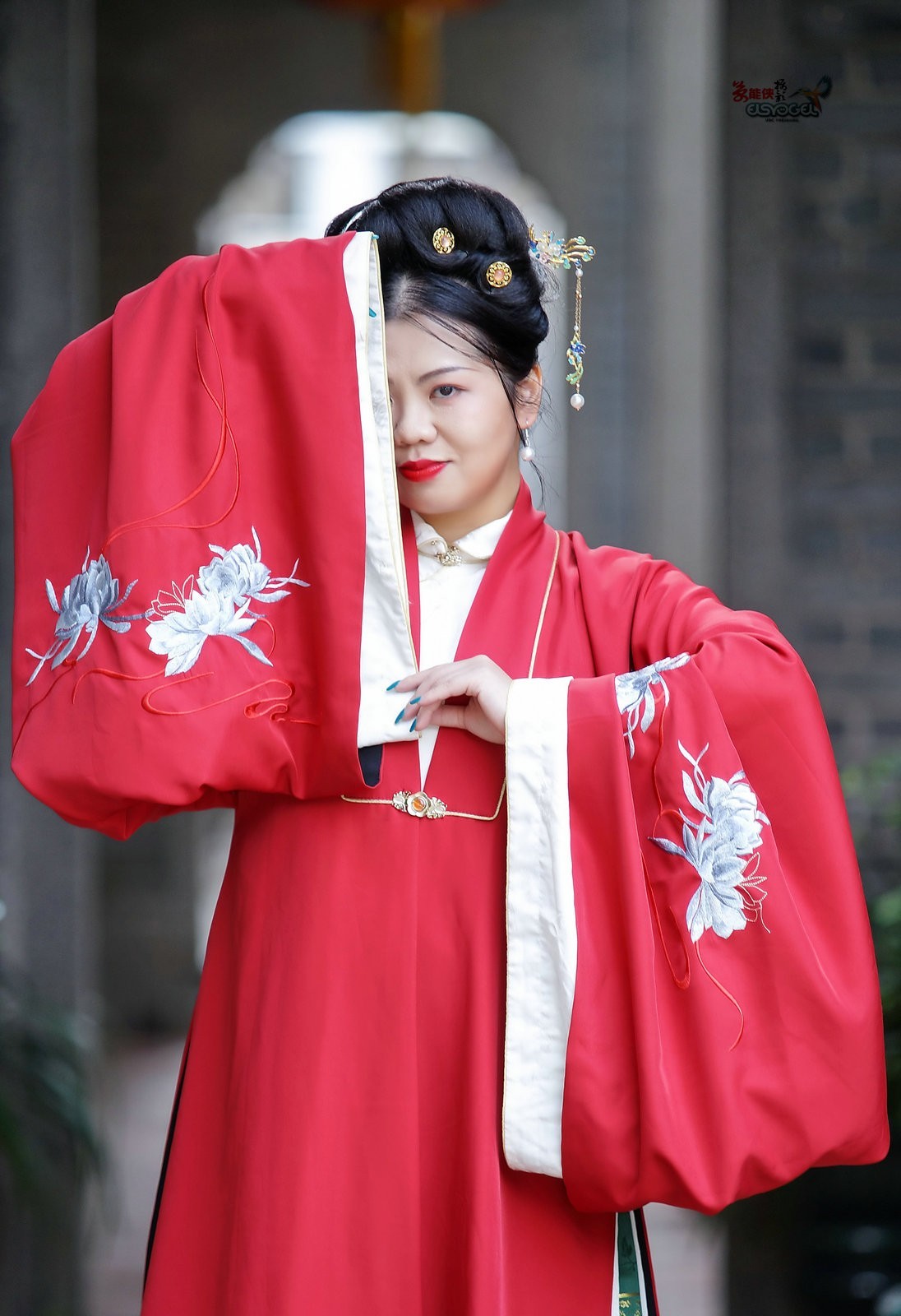 【佘荫山房·汉服美女】---小尹