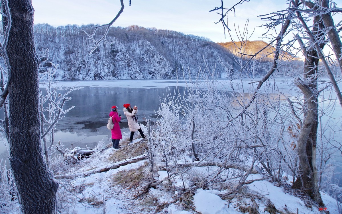 k1+腾龙sp AF  10-24  f/3.5-4.5镜头《松花江源头的冬雪雾凇》