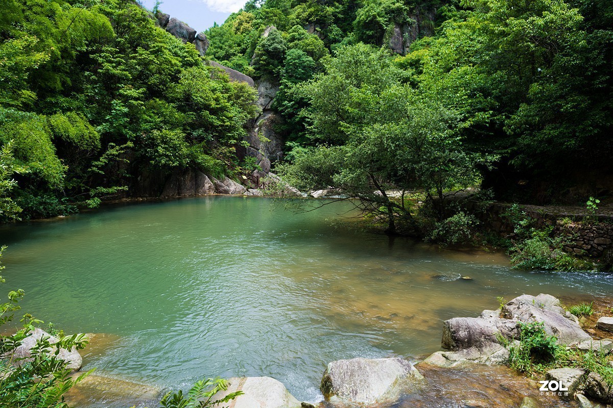 浙江天台山石樑景區上