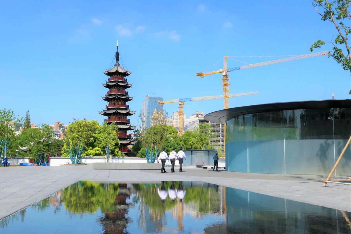 【上海龙华宝塔】