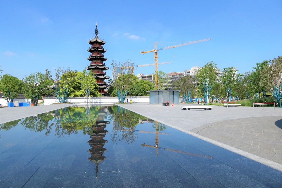 【上海龙华宝塔】