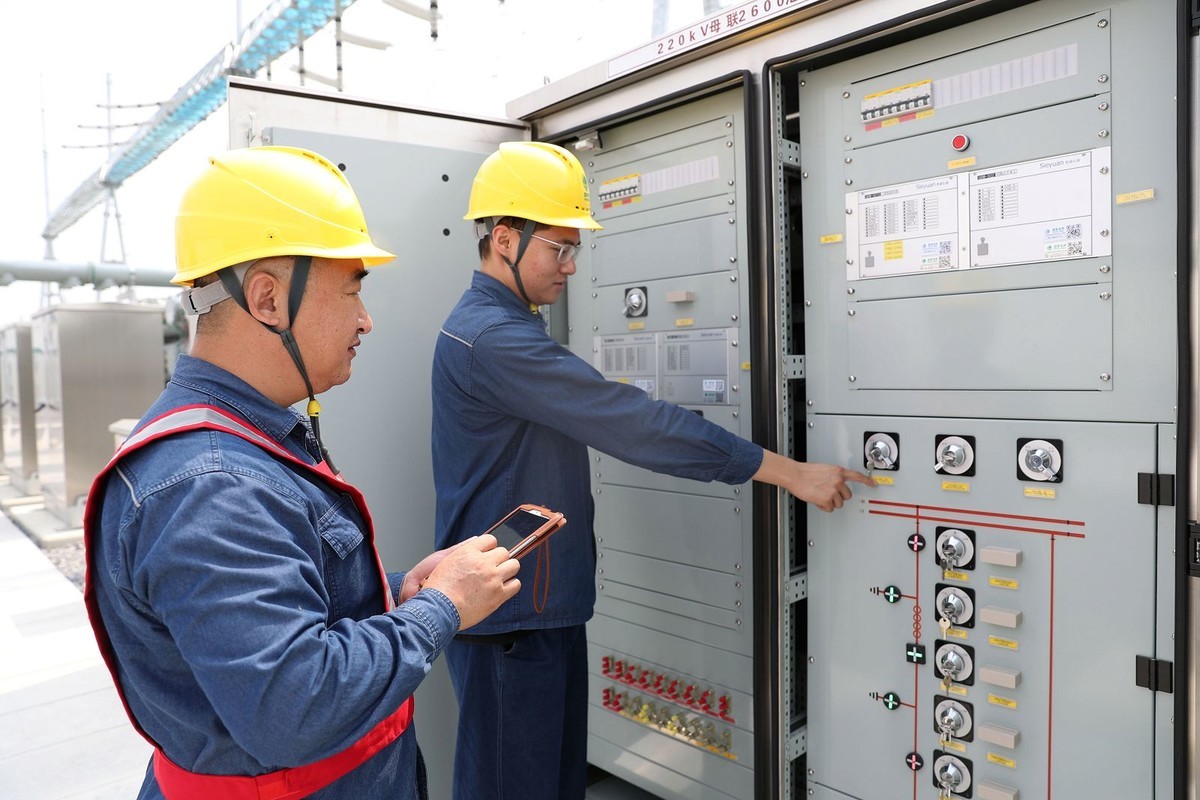 阜阳地区“十四五”首个220千伏变电站竣工投产