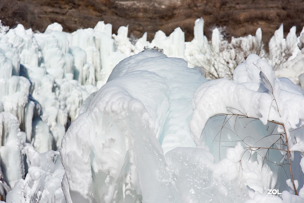 京郊一处人造冰瀑