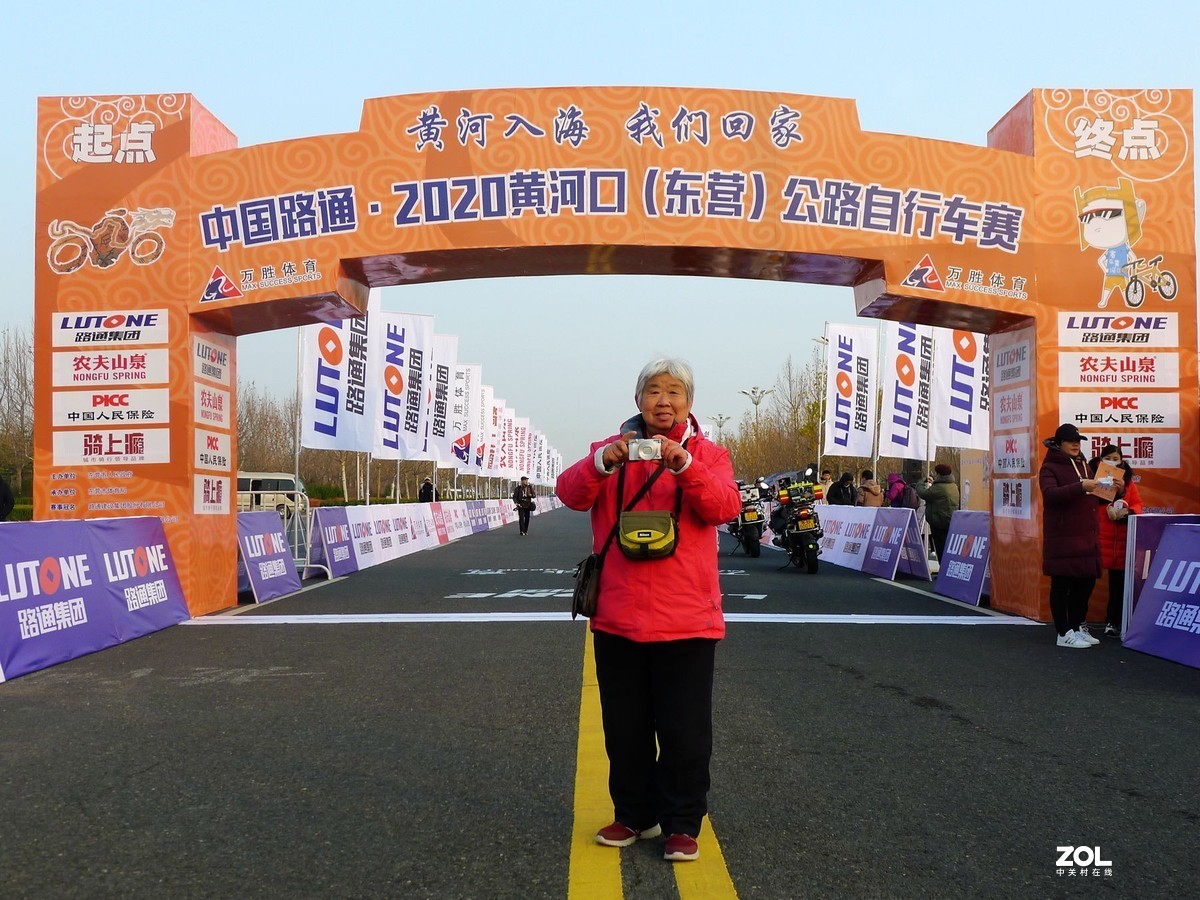 车轮飞旋黄河口  （花絮）