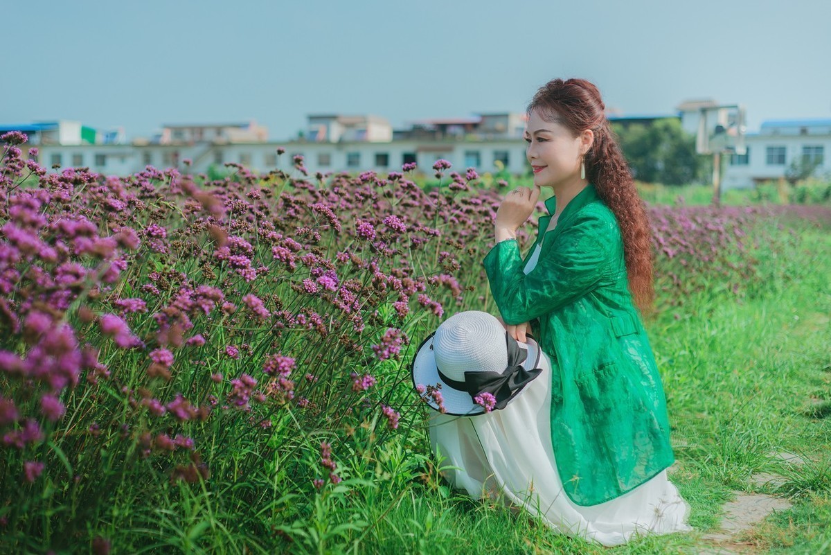 夏天人物图片景色图片