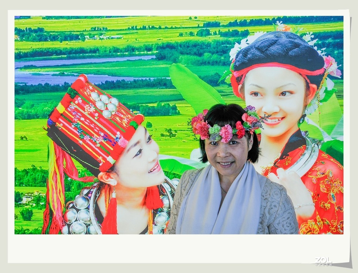 捎上“故土风情”（人在云南）拜望金狮版主及师友，祝夏日安好！！