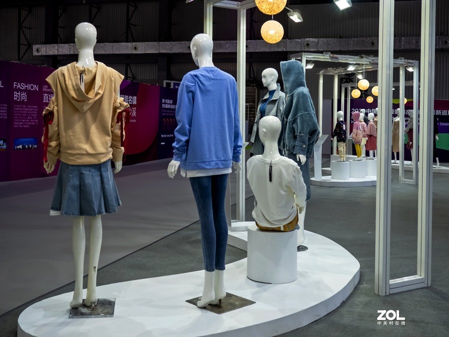 快门太慢，盲拍失利