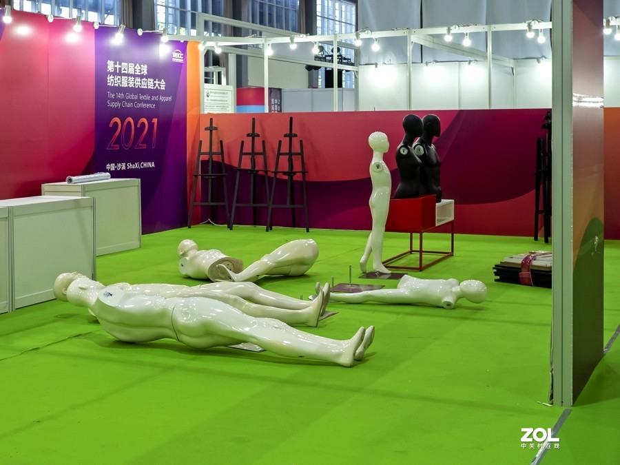 快门太慢，盲拍失利