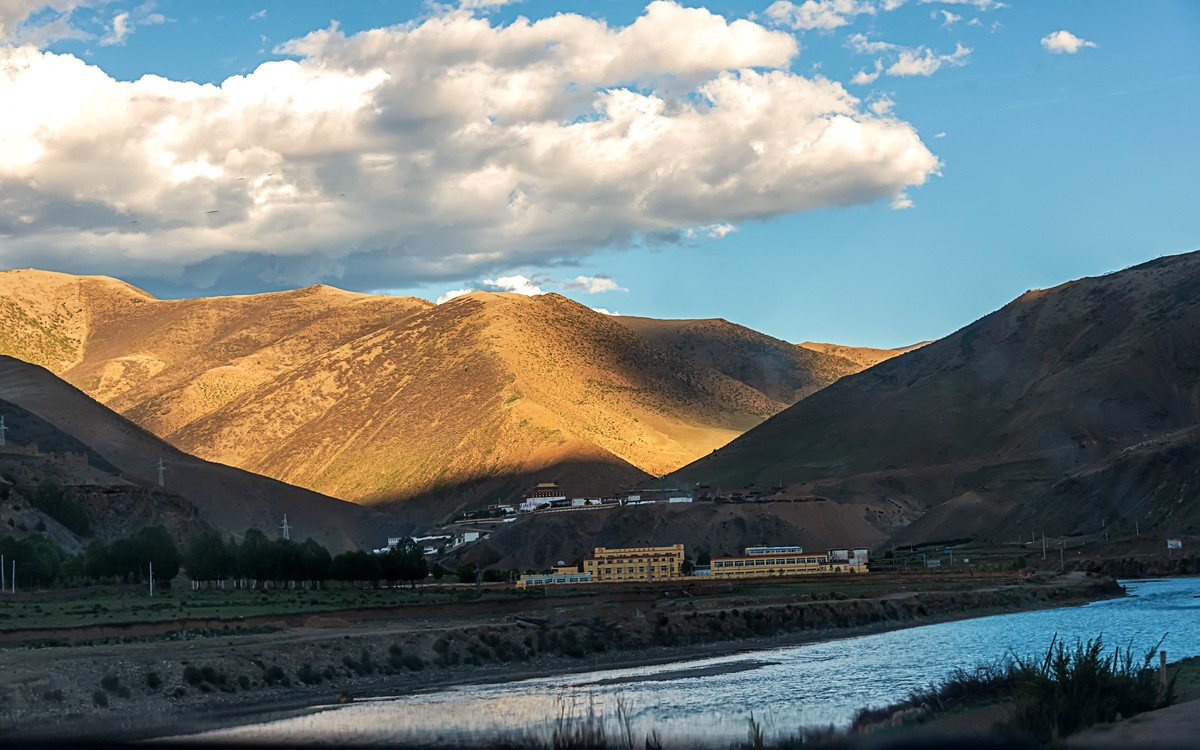 2019.06.离藏返川：昌都左贡 · 再过怒江七十二道拐