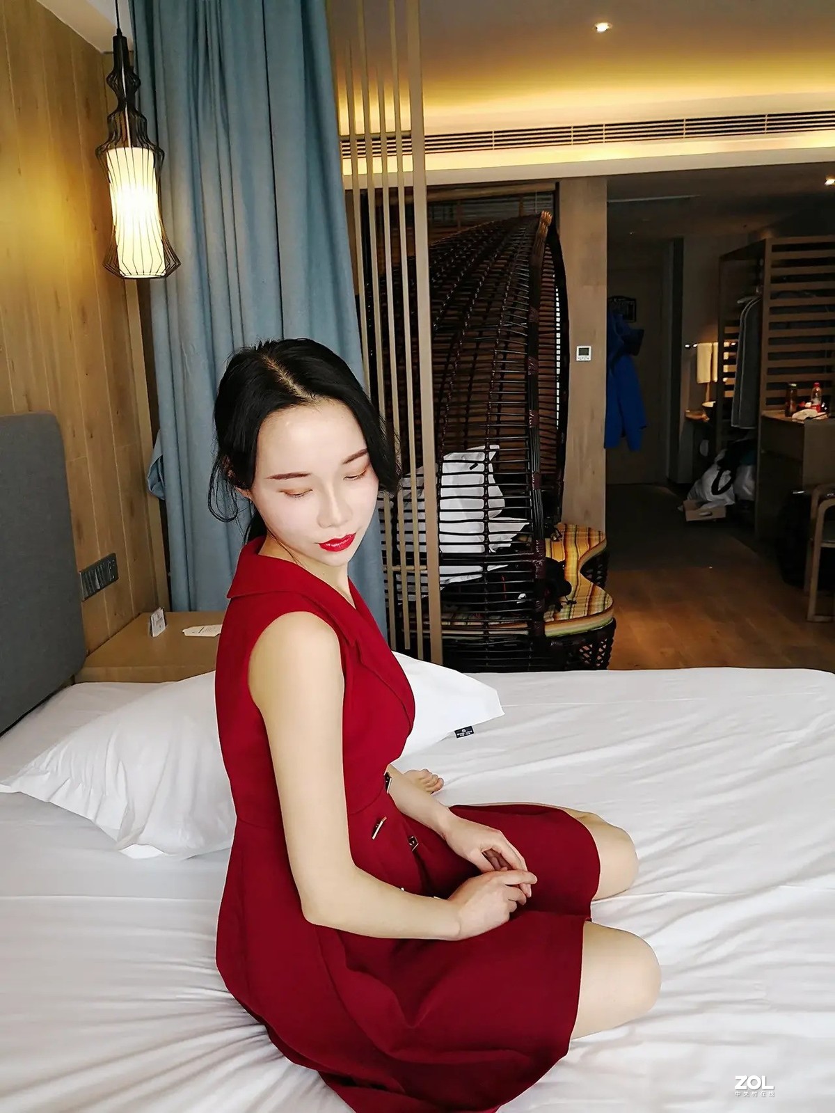 黄桑自然保护区（湖南绥宁）--银彬材小木屋民居人像15