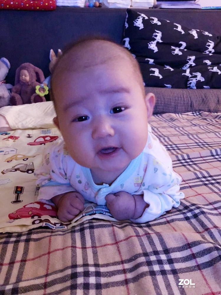 【2020】124---小孙女成长记31【很小的时候】