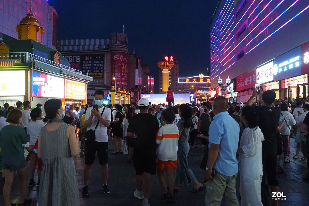 牡丹江东一条路中俄风情街开街1