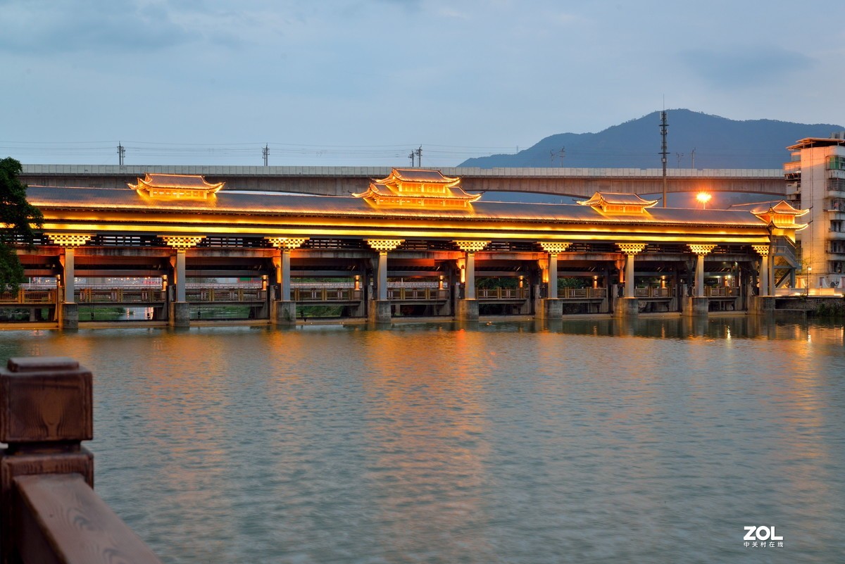 龙津河畔夜景