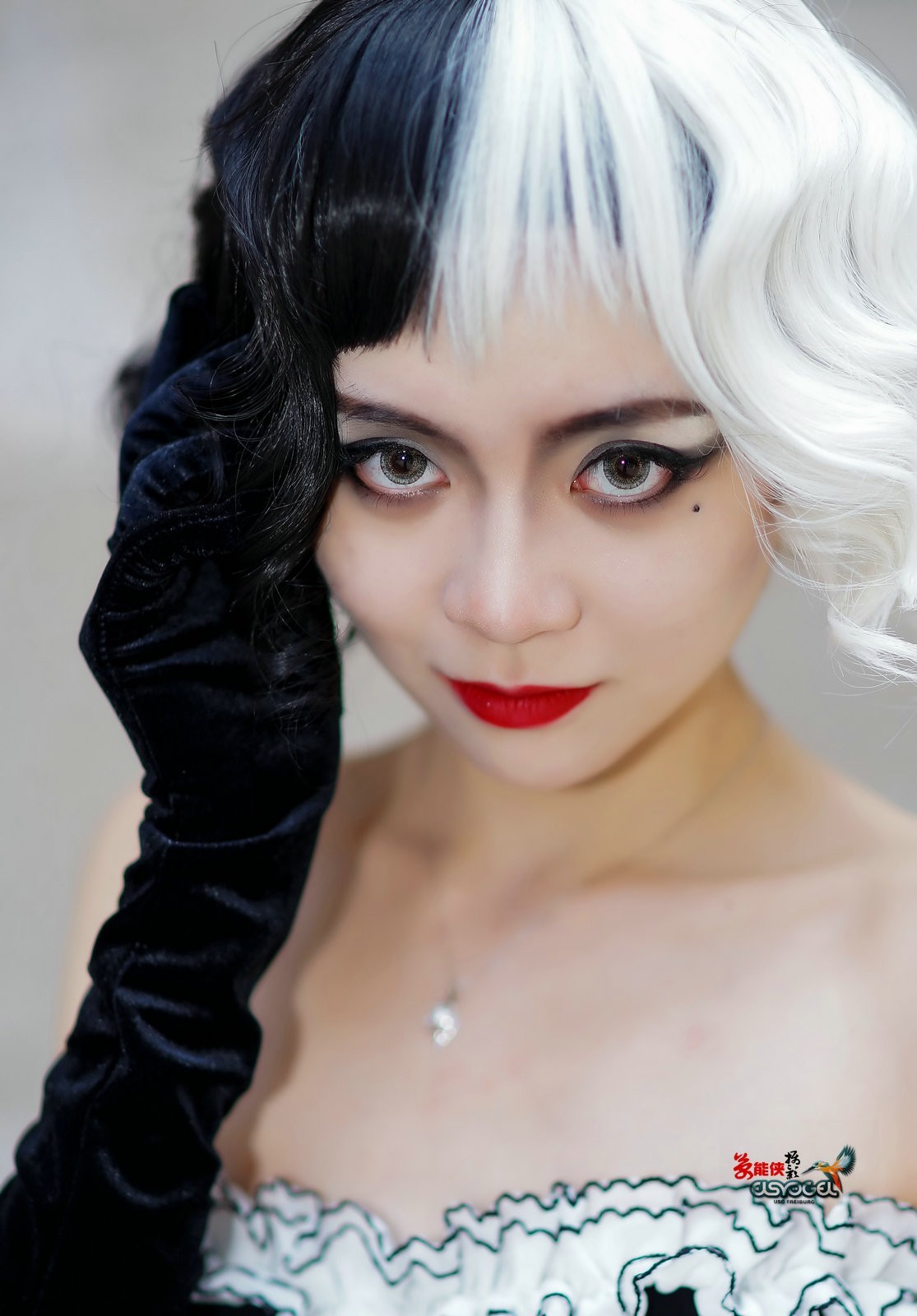 黑白发魔女心乐