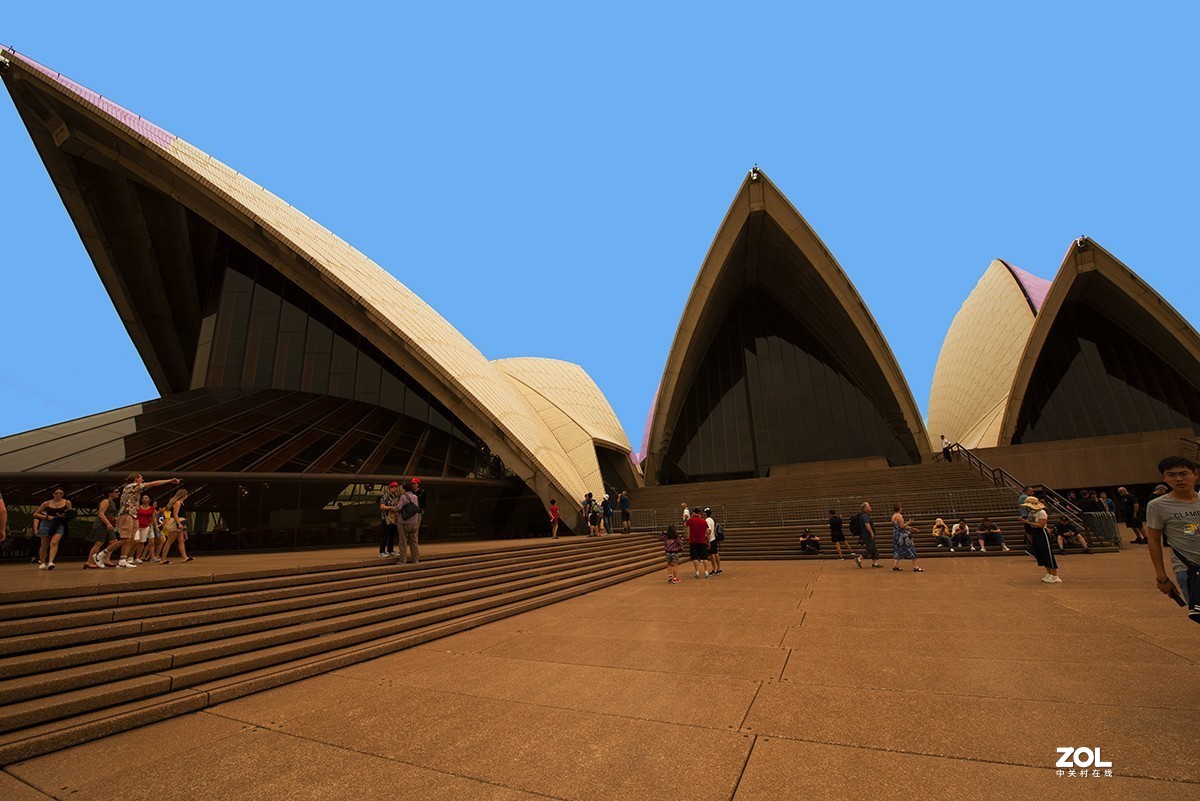 走进悉尼歌剧院