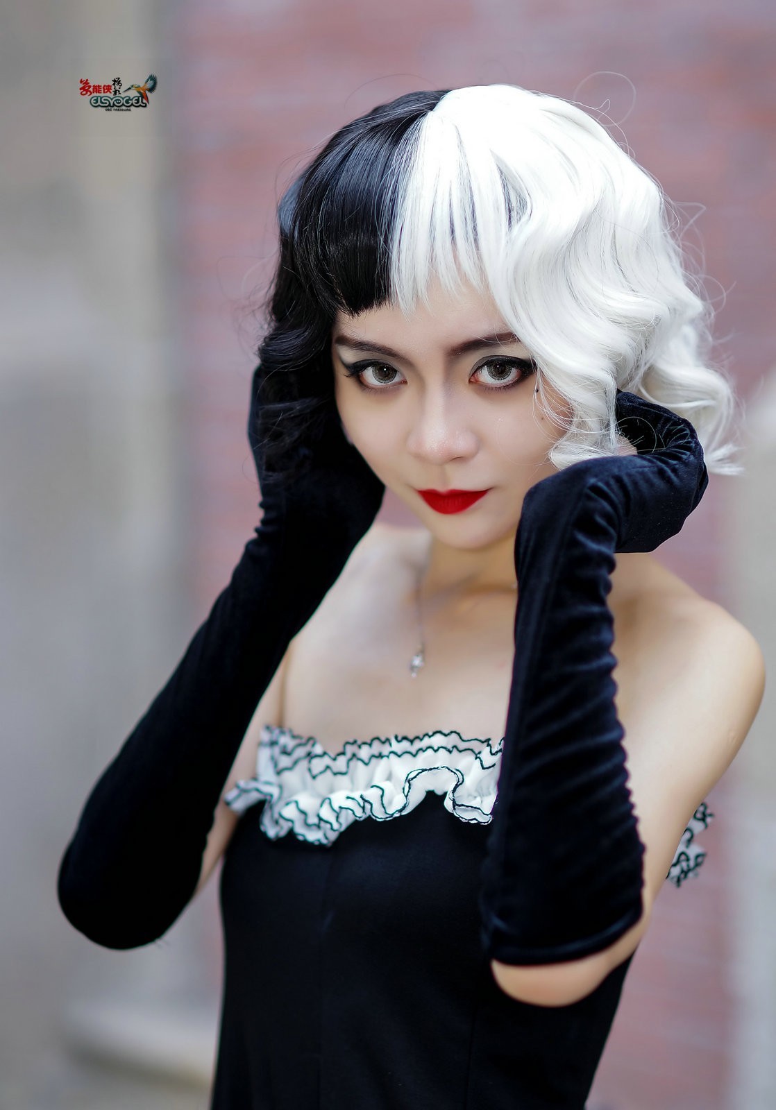 黑白发魔女心乐