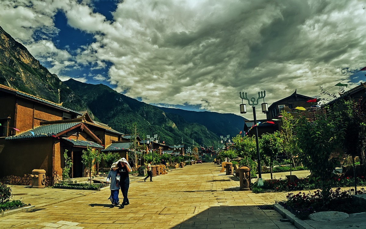 茂县叠溪蚕陵重镇