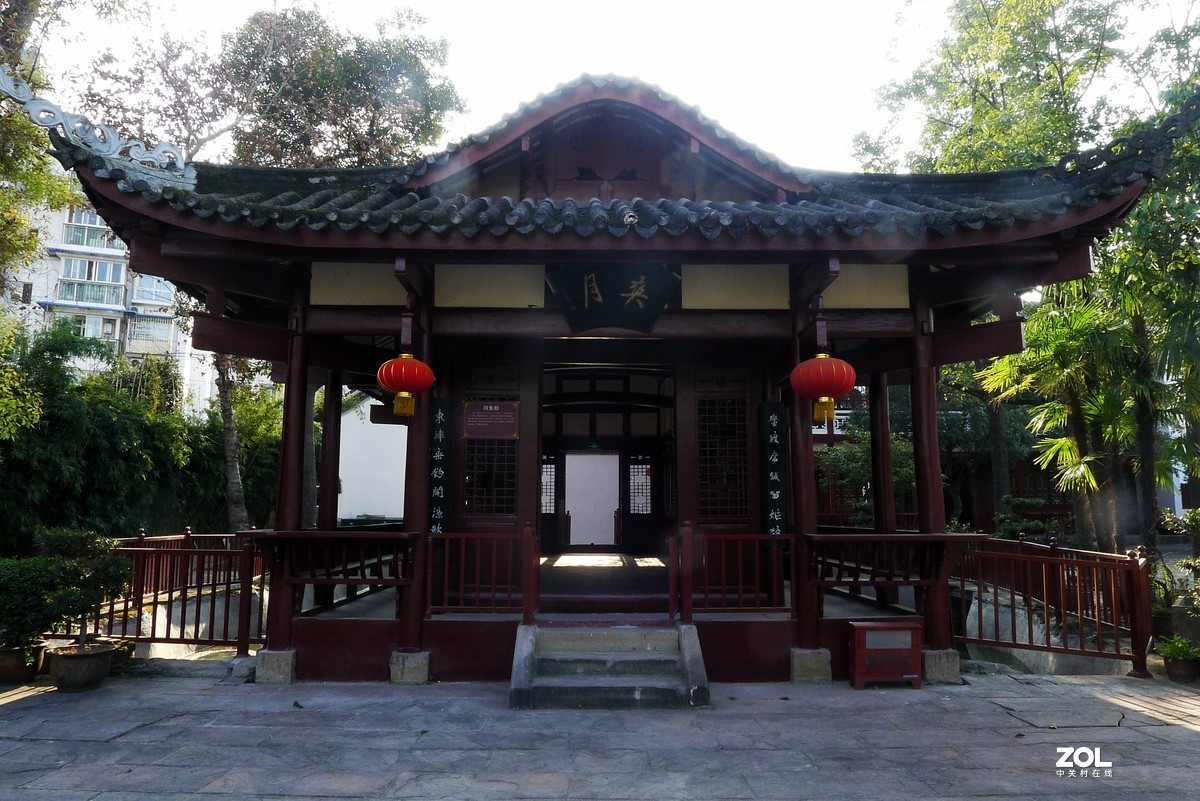 李杜祠新装后开放