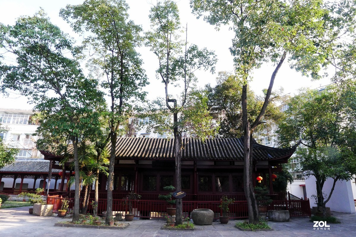 李杜祠新装后开放