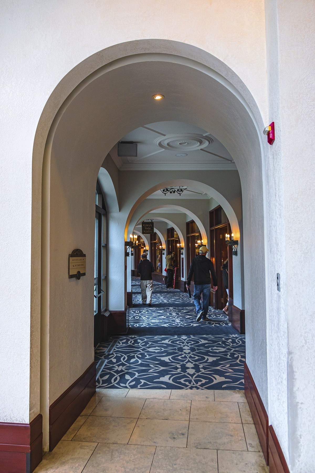 加拿大、美国游记（053）：路易斯湖城堡酒店